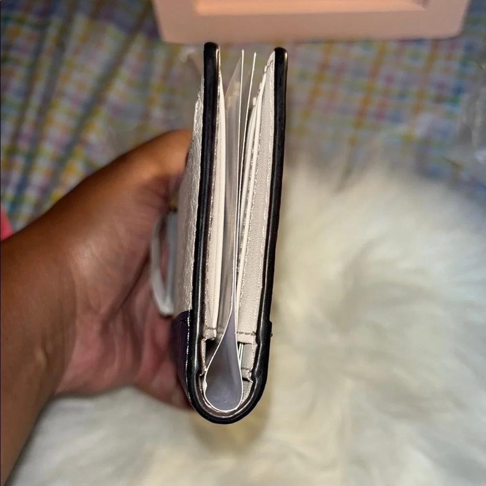 NWT Kate Spade Blue and White Wallet - Picture 10 of 12